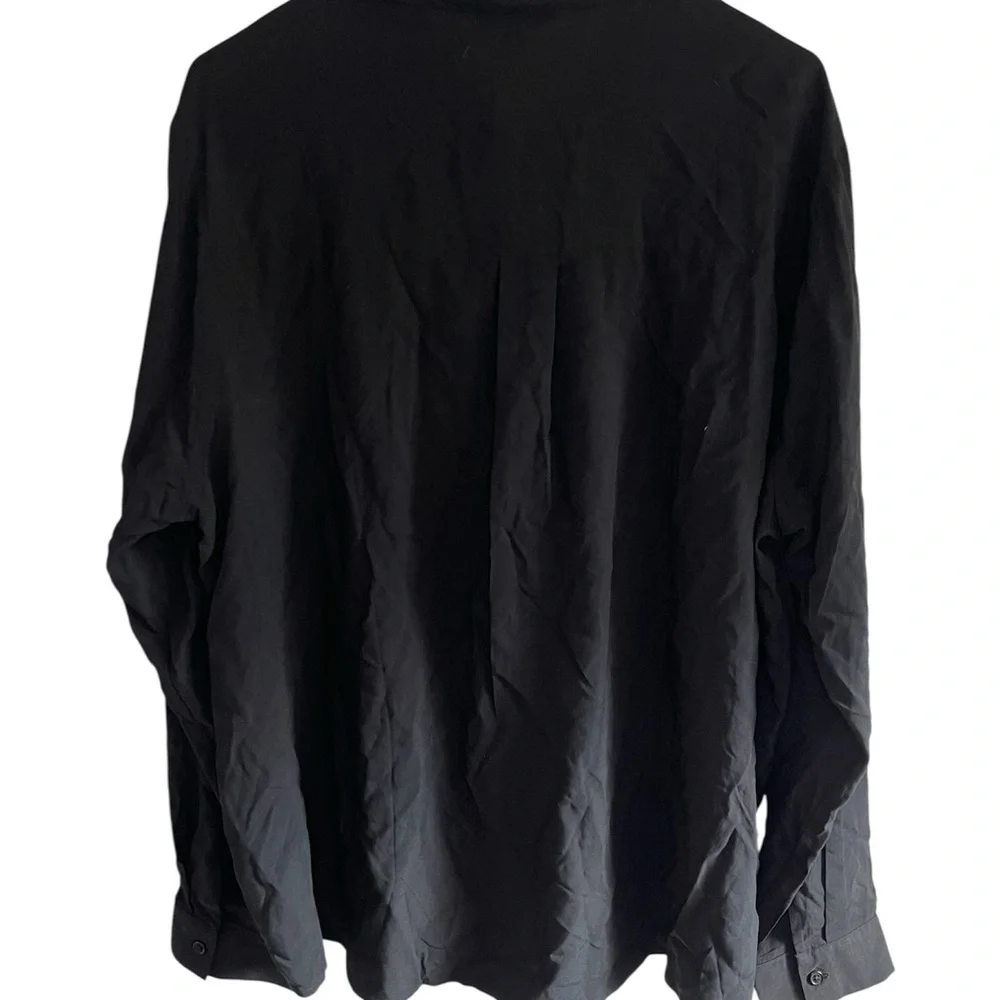 Black button down shirt - Picture 3 of 4